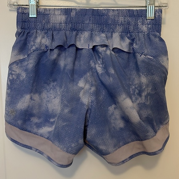 Athleta Women’s Mesh Racer Run Short 4” - Picture 3 of 9